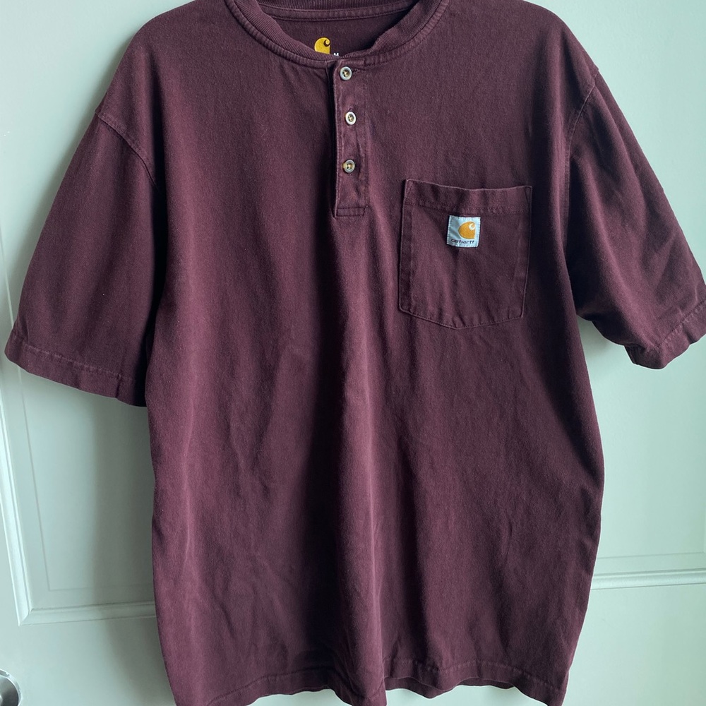 carhartt short sleeve henley- maroon